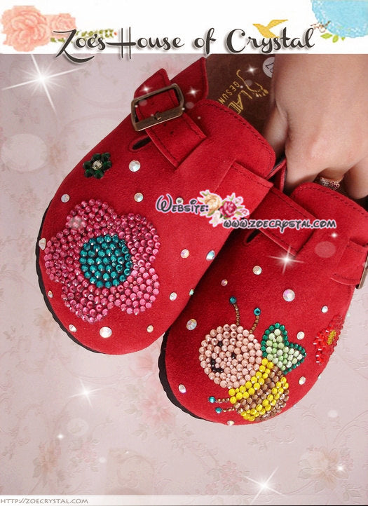 Promtion: 20% off Casual Style Bling and Sparkly Clogs / Sandals with Bee and Flower